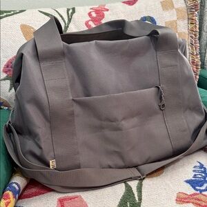 BEIS -THE BÉISICS DUFFLE IN Grey- sold out online NWOT